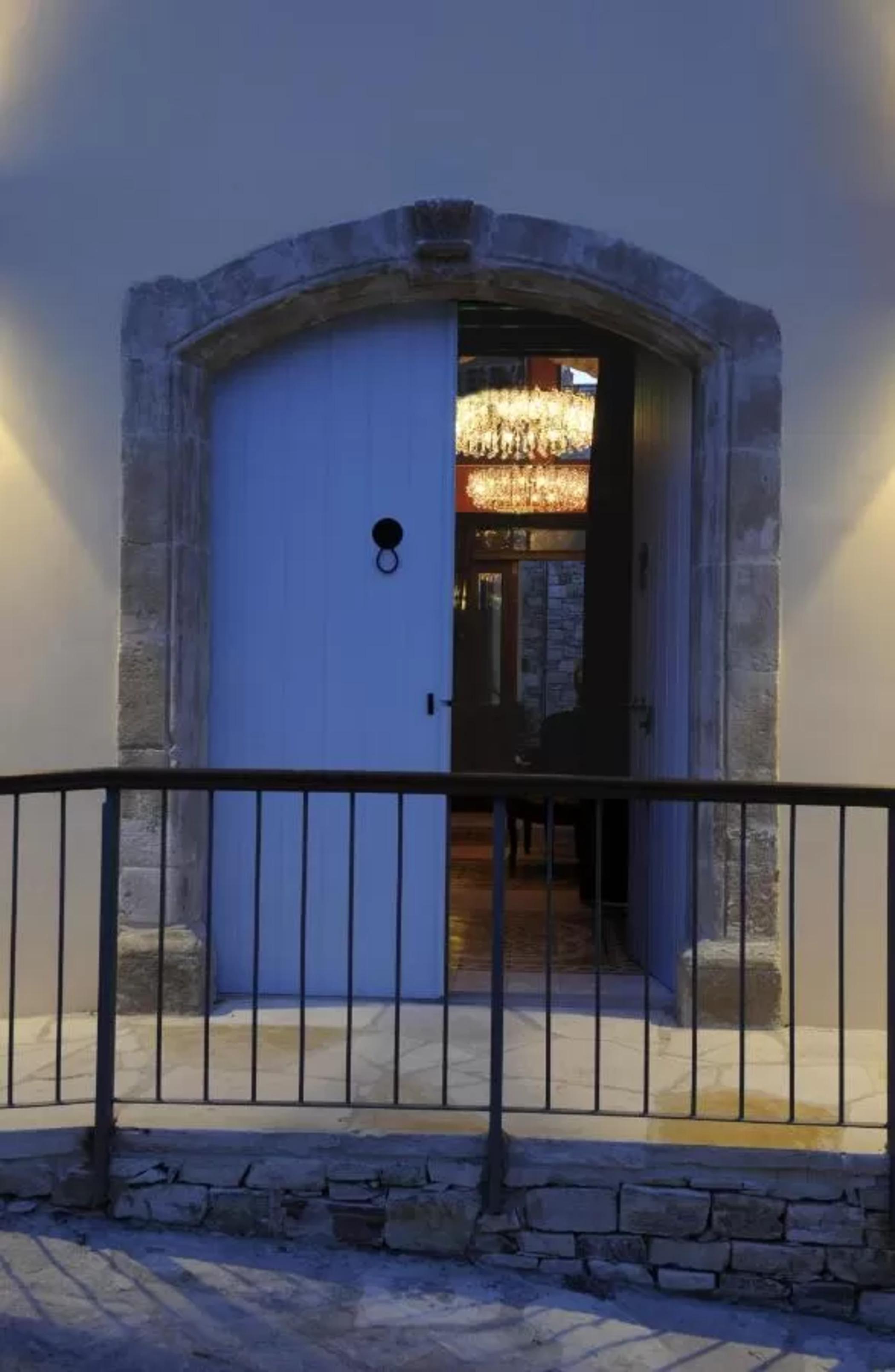 The Library Hotel Wellness Retreat Καλαβασός Εξωτερικό φωτογραφία