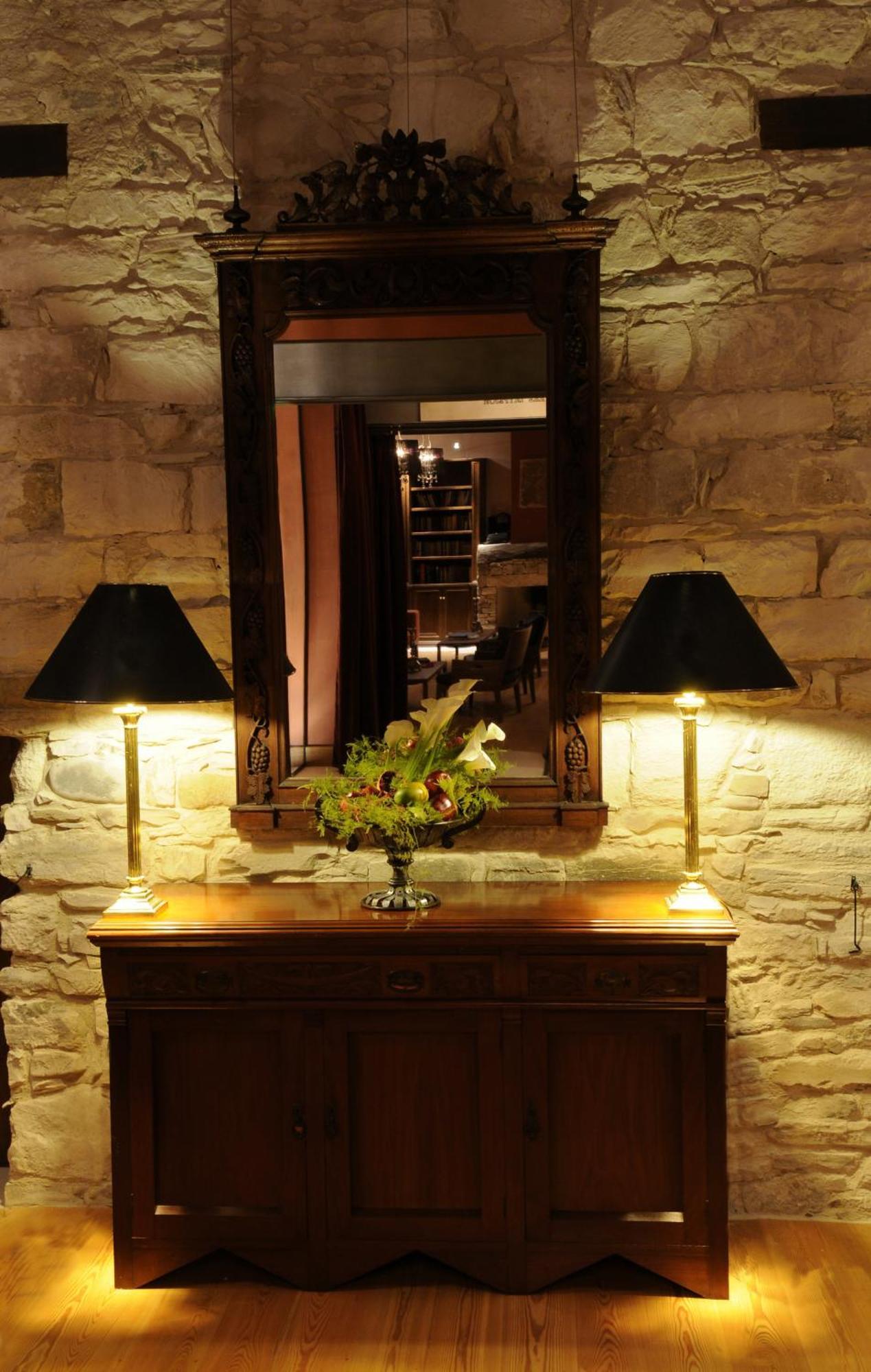 The Library Hotel Wellness Retreat Καλαβασός Εξωτερικό φωτογραφία